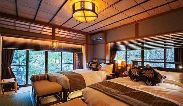 セミスイートツイン