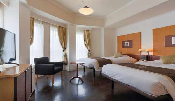 デラックスツイン