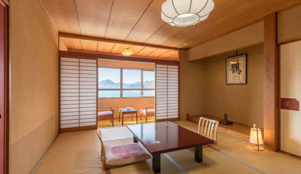 純和風客室10帖タイプ