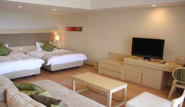 スタジオツイン