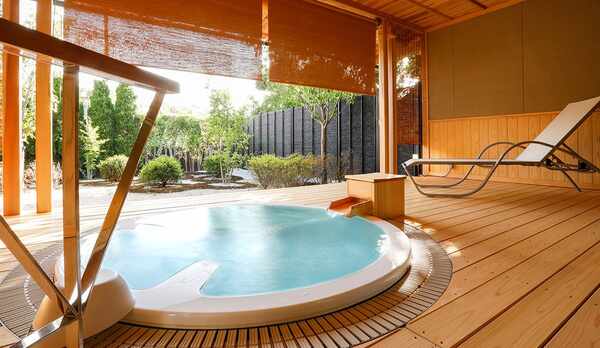 【離れ特別室】2020年7月にニューオープンの離れ・露天風呂付き特別室でごゆるりと。