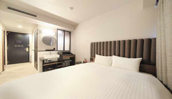 【スタンダードクイーン】