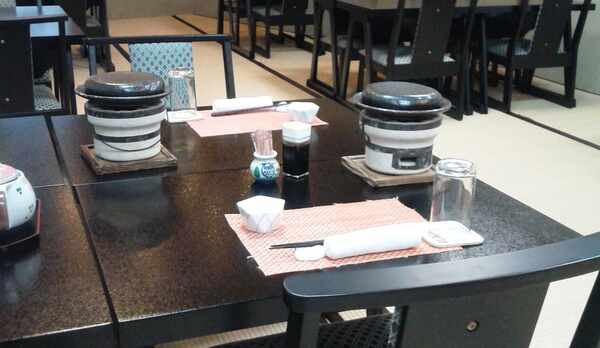 食事処　いす風景