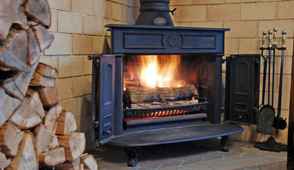 薪ストーブ