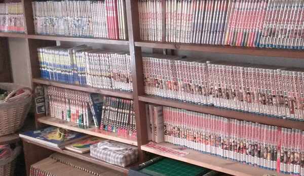 『マンガ』　新旧様々なジャンルのマンガ(^_-)