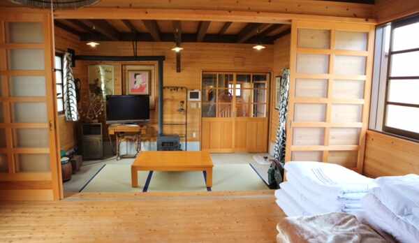 大コテージ部屋６