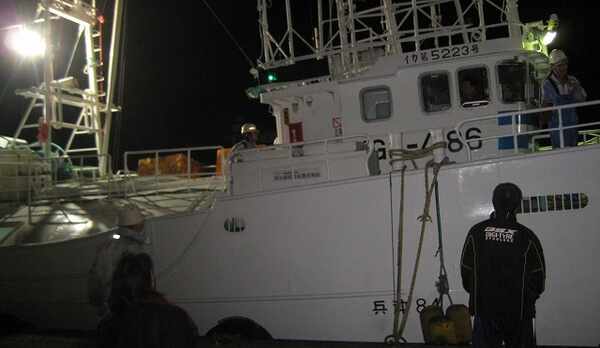 かに漁船出漁１