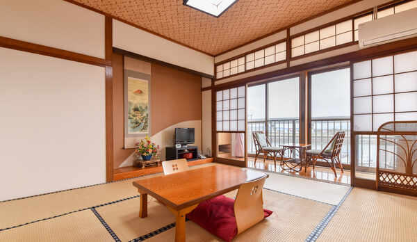 *お部屋/全室オーシャンビュー。静かでゆっくりした時間をお過ごしください