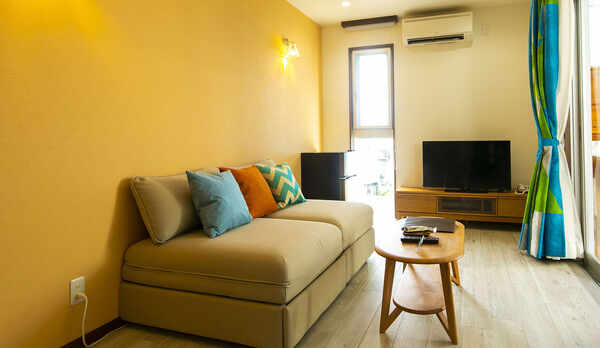 ・ソファでゆったり寛げます◎（コテージ）