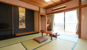 ◆ガーデンビュー和室◆〜日本庭園がご覧いただけるお部屋で、ごゆっくりお過ごし下さいませ〜