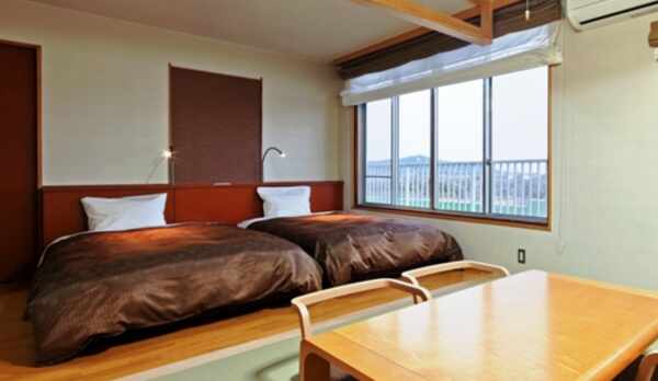 和モダンをコンセプトにリニューアルした和洋室