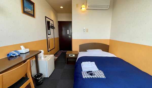 シングル（セミダブルベッド）