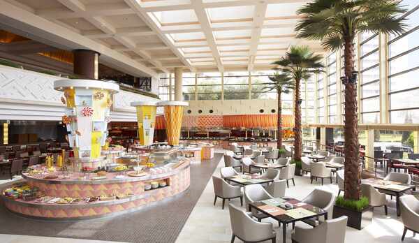 ブッフェ・ダイニング　グランカフェ