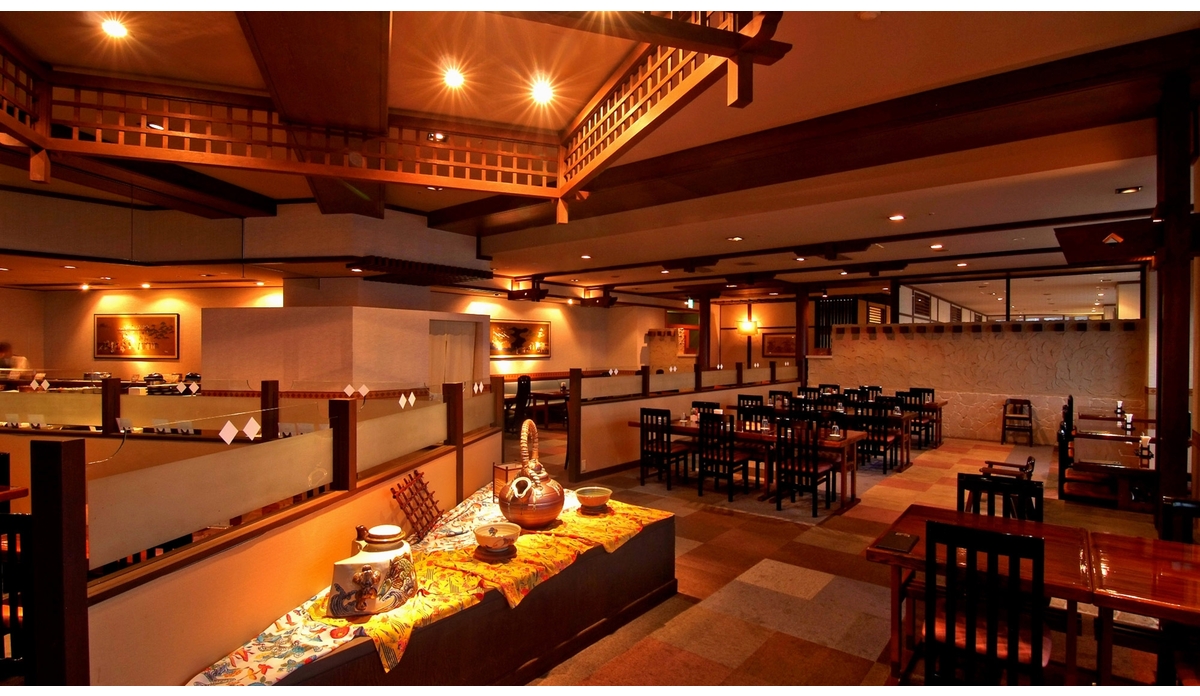 日本料理・琉球料理「七福」店内