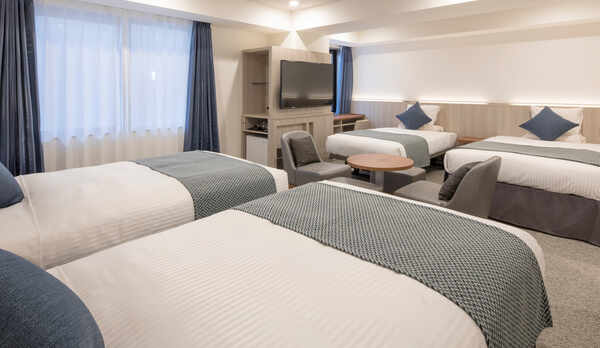 デラックスフォース