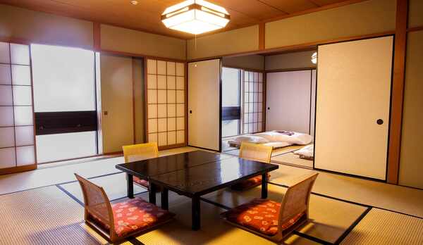 ファミリールーム(和)