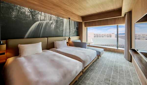 ＜スカイフロア＞コーナーツインリバーサイド