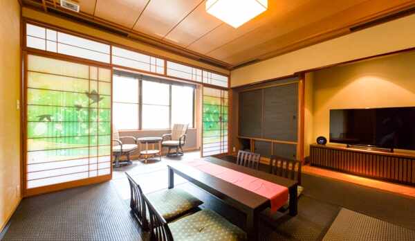 モダン和洋室（半露天風呂付客室）（禁煙・喫煙）