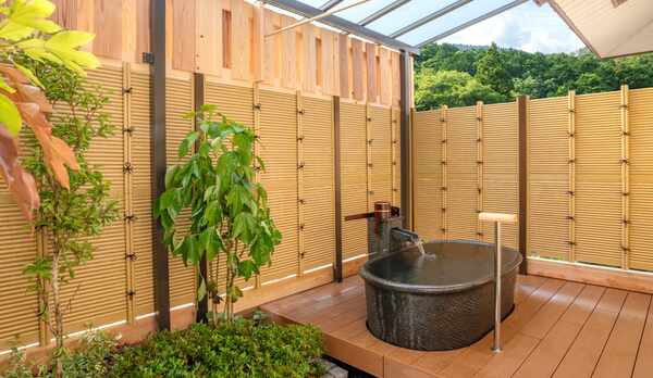 庭園付き純和室