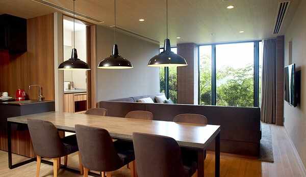 コンドミニアムD