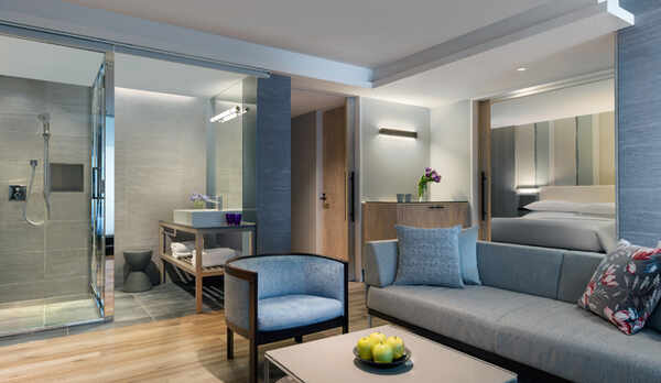 ジュニアスイート