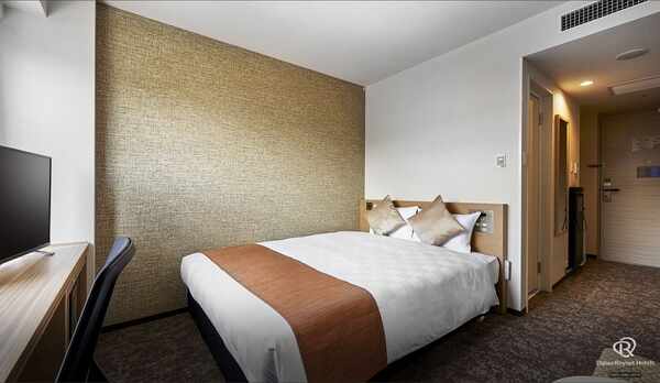 モデレートダブル