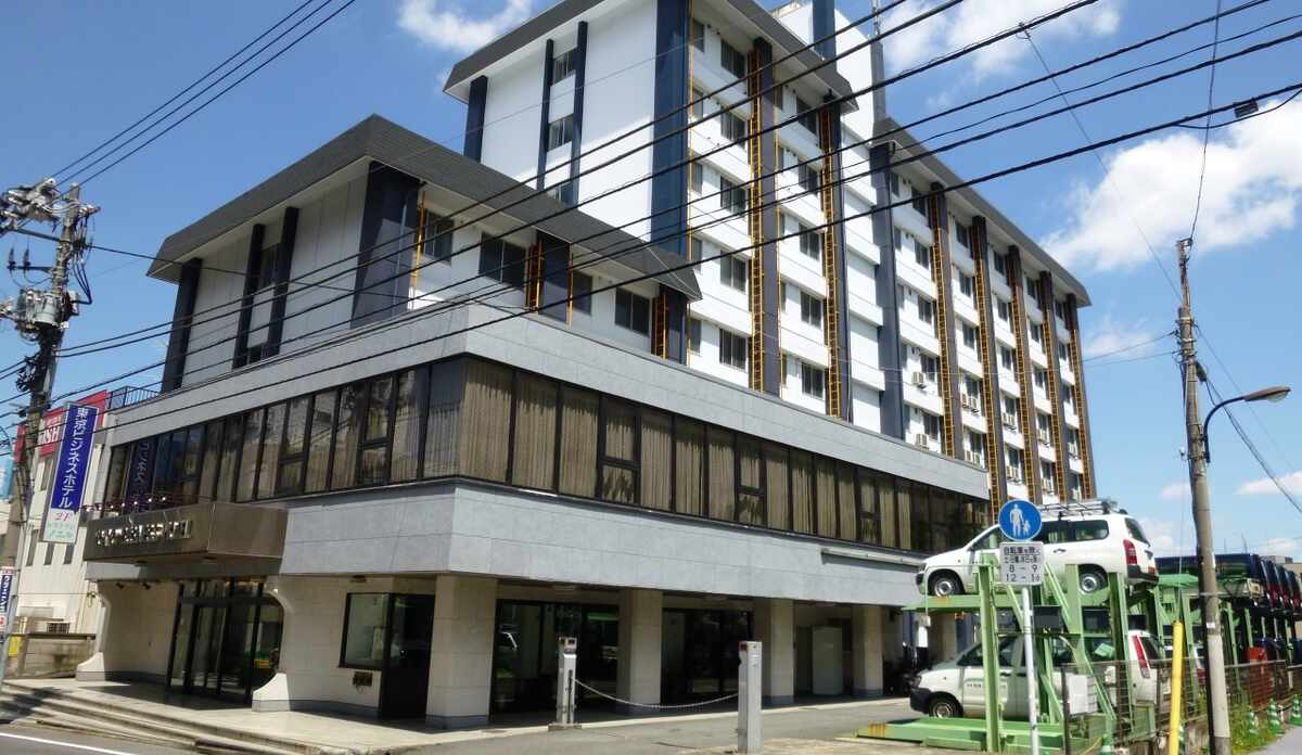 シアターサンモール周辺のホテル・旅館 料金比較・宿泊予約 - 12社から最安値検索【価格.com】